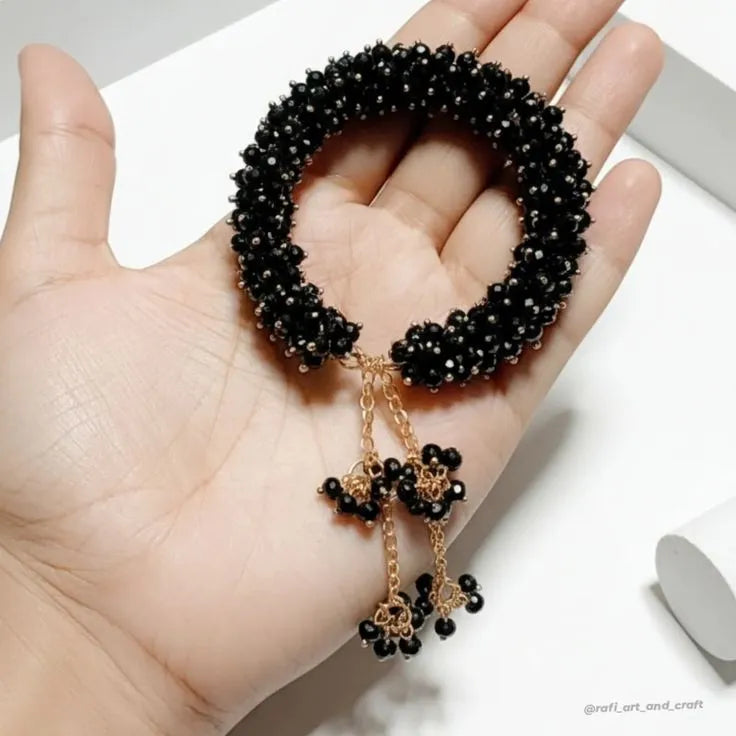 Red Crystal Beads Gajra Bracelet – Stylish Gajra Bracelet for Girls.