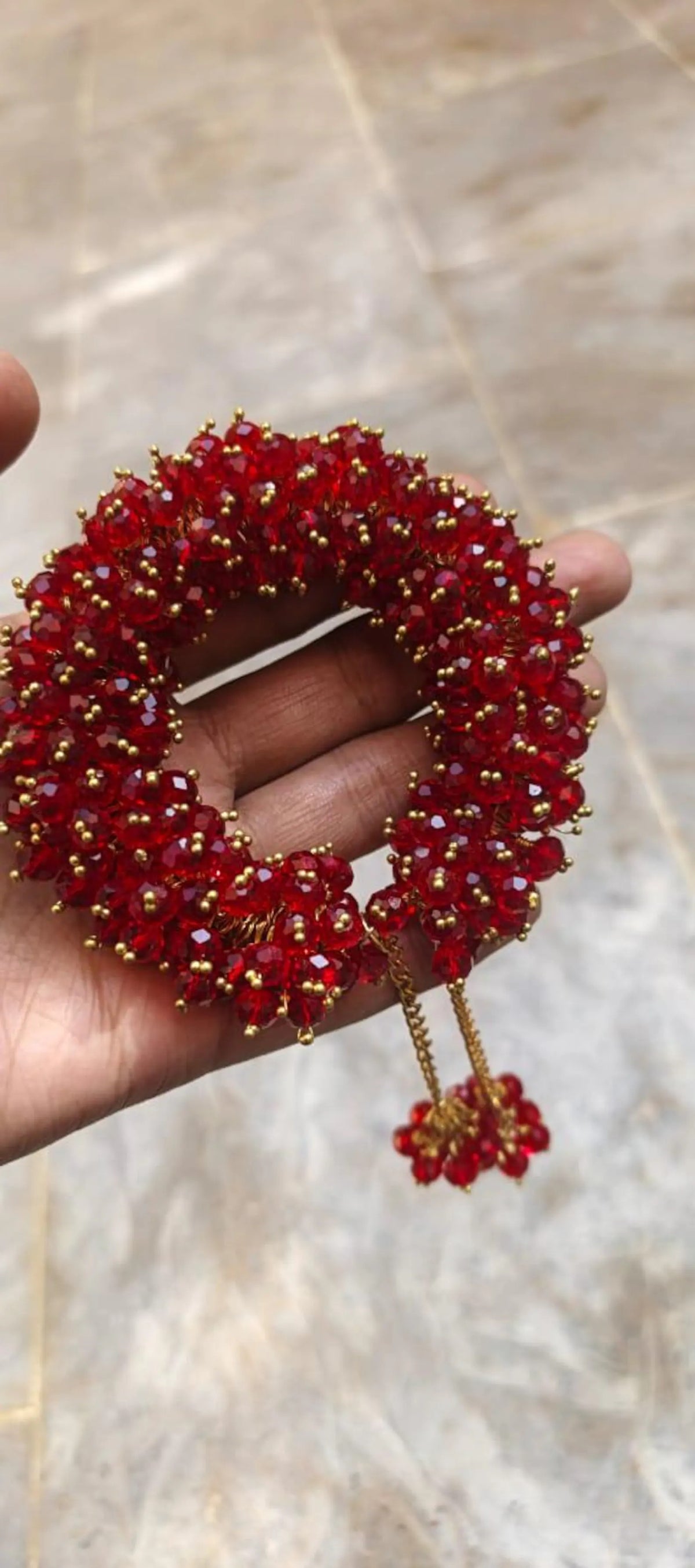 Red Crystal Beads Gajra Bracelet – Stylish Gajra Bracelet for Girls.